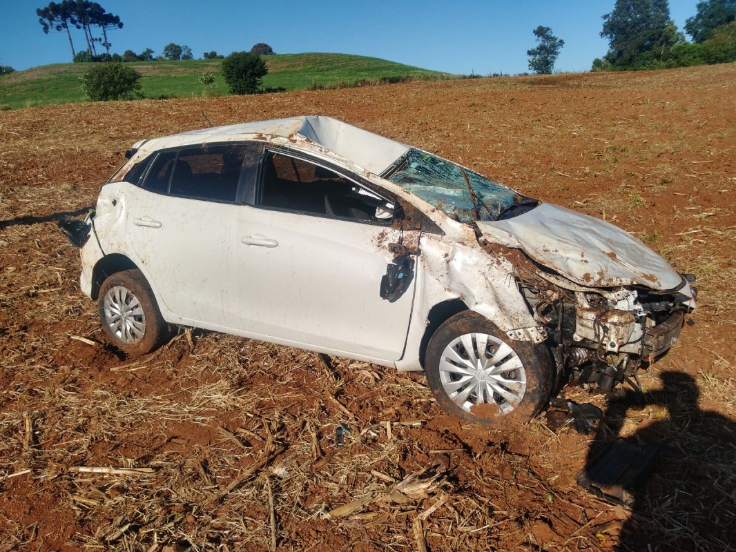 Mulher Fica Ferida Ap S Capotar Ve Culo Na Sc No Oeste