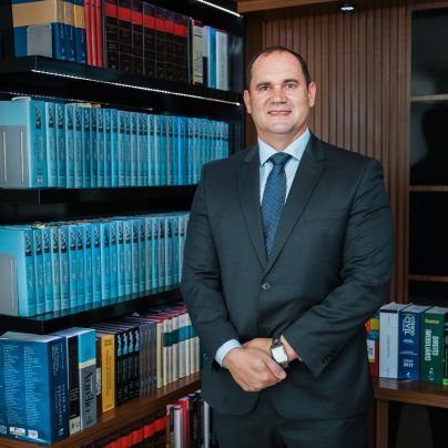 Dr. Wilson Martins Dos Santos