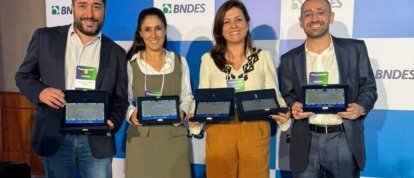 Sicredi é premiado em 5 categorias pelo BNDES