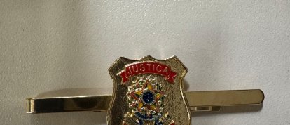 Mulher que se passava por juíza federal é alvo de investigação no Extremo-Oeste