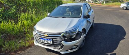 Colisão entre carro e moto deixa motociclista ferido na BR-282, em Xaxim