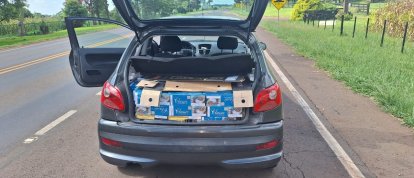 PMRv apreende 5 mil maços de cigarros contrabandeados na SC-160 em Campo Erê
