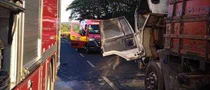 Incêndio atinge caminhão na SC-355 em Água Doce
