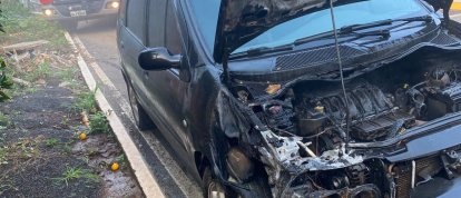 Incêndio em veículo é controlado por bombeiros na SC-155, em Seara