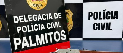 Polícia Civil apreende arma de fogo durante investigação de violência doméstica em Palmitos