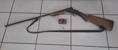 Polícia Militar Ambiental prende homem por caça ilegal e apreende arma de fogo em Águas de Chapecó