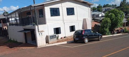 Imóvel com duas moradias está à venda no Bairro Castelo Branco, em Xanxerê