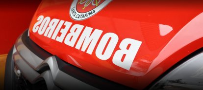 Homem fica ferido após cair de telhado durante manutenção em município do Meio-Oeste