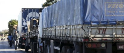 Caminhoneiros ameaçam greve nacional por alta do diesel e pressionam governo
