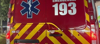 Motociclista fica ferido em colisão com carro na BR-282, em Saudades