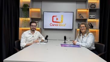 VÍDEO: a terapeuta Flora Trevisan apresenta a mesa radiônica da ascensão