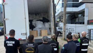 Operação apreende mais de 15 mil produtos falsificados em Chapecó