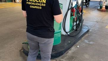 Procon de Chapecó divulga pesquisa dos preços de combustíveis