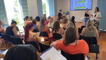 Secretaria de Educação realiza encontro com diretores escolares para organização do ano letivo