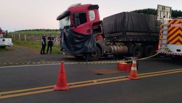 Motorista morre após ser esmagado por cabine de caminhão durante manutenção na SC-120