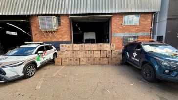 Homem é detido com 15 mil maços de cigarros contrabandeados em Pinhalzinho