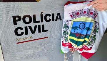 Bandeira do Município de Xanxerê é devolvida na Delegacia de Polícia Civil após divulgação das imagens 