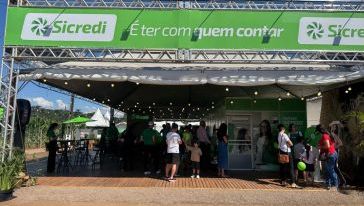 O Sicredi está presente na ExpoFemi 2026 com um estande preparado para receber a comunidade.