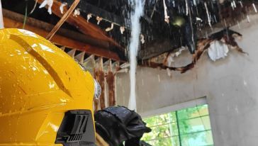 Princípio de incêndio atinge residência no bairro Santa Maria em Chapecó