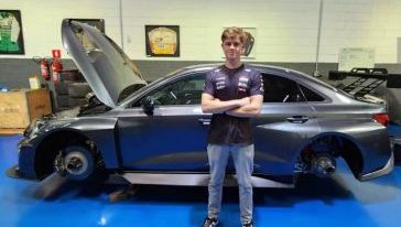 Piloto de Chapecó estreia em categoria internacional com Audi RS3 no TCR South America