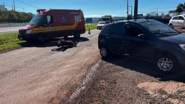 Motociclista fica ferido após colisão com carro em Xanxerê