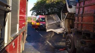 Incêndio atinge caminhão na SC-355 em Água Doce