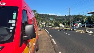 Motociclista fica ferido após colisão com carro em município do Oeste