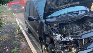 Incêndio em veículo é controlado por bombeiros na SC-155, em Seara