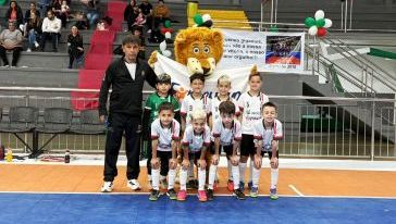 Xanxerê se destaca e encerra turno na liderança do futsal sub-08