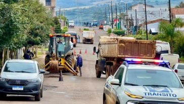 Prefeitura de Xanxerê realiza operação tapa-buracos no bairro Nossa Senhora de Lourdes