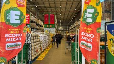 VÍDEO: dia E no Econômico Atacadão: fim de semana com muitas ofertas!