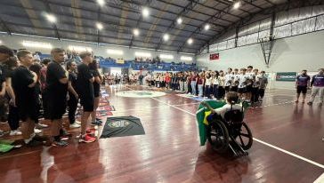 VÍDEO: União, espírito esportivo e uma homenagem emocionante marcaram o evento do Colégio Expressivo