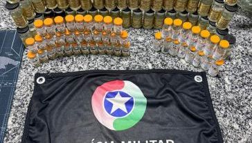 PMRv apreende medicamentos e anabolizantes escondidos em poltronas de ônibus em Bom Jesus