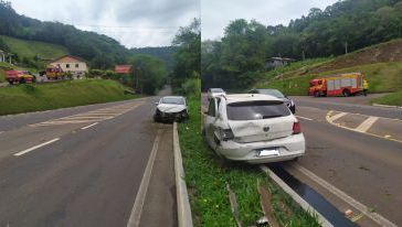 Motorista fica ferido após capotamento na SC-150 em Joaçaba