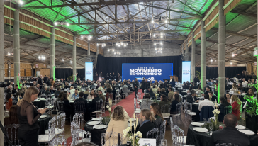 VÍDEO: empresas são homenageadas durante evento do Movimento Econômico em Faxinal dos Guedes