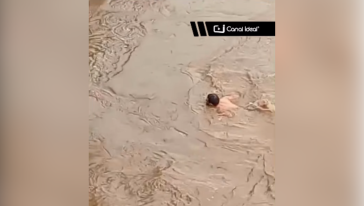 VÍDEO: duas pessoas pulam no Rio do Peixe, em Videira, desafiando forte correnteza