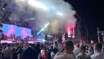 VÍDEO: Ana Castela reúne grande público na ExpoFemi 2026 mesmo com chuva