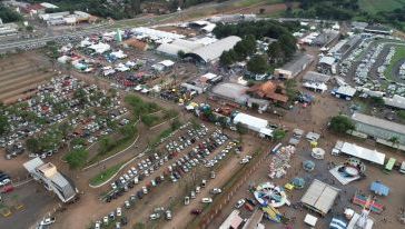 ExpoFemi 2026 amplia ações de acessibilidade com empréstimo de cadeiras de rodas e pulseiras de identificação para crianças