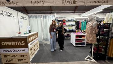 VÍDEO: Tempos Modernos marca presença no Outlet em Xanxerê com descontos especiais