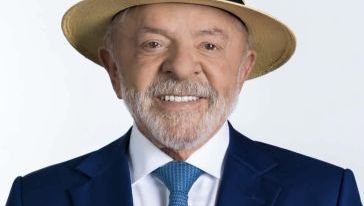 VÍDEO:&nbsp; Luiz Inácio Lula da Silva (PT) fez seu primeiro pronunciamento como presidente reeleito
