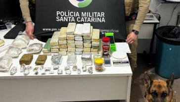 Homem é preso com 19 kg de maconha após ser flagrado vendendo drogas em Chapecó