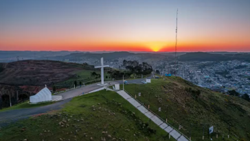 Morador de Lages descobre que pagava energia de ponto turístico e será indenizado em mais de R$ 11 mil