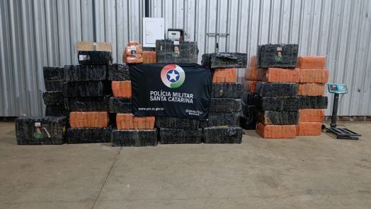 Polícia Militar localiza depósito com quase duas toneladas de maconha no Oeste 