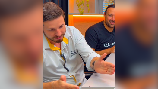 VÍDEO: Que mosca chata!