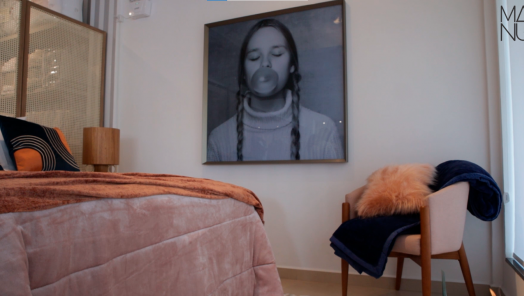 O inverno chegou e com ele o frio! A Manu vai mostrar pra vocês como deixar o seu quarto mais aconchegante nesta época do ano! 