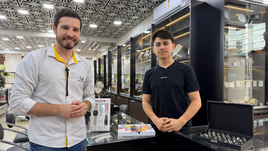 VÍDEO: Você ainda não sabe o que comprar de presente nesse natal? Então corre pra Ótica Veja Bem e confira as opções disponíveis