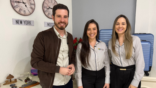 VÍDEO: Xantur Viagens realiza sorteio de kit de malas para clientes em Xanxerê!