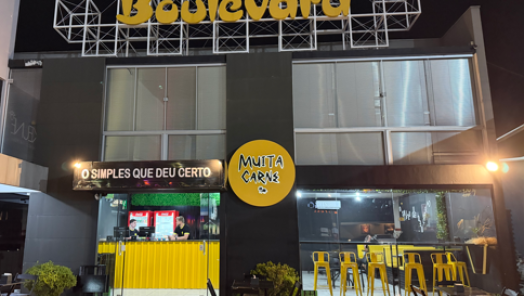 Missão impossível: trabalhar no Muita Carne e não provar nada