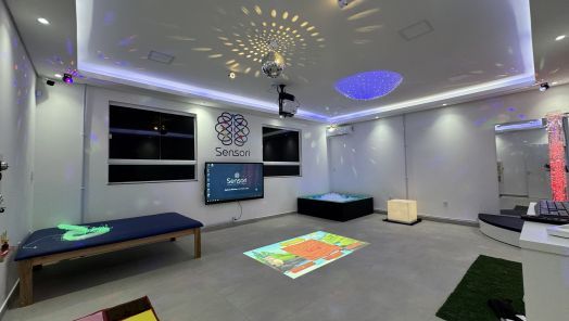 VÍDEO: APAE de Xanxerê conta com uma sala multissensorial, um espaço preparado para estimular os sentidos e contribuir no desenvolvimento dos alunos.