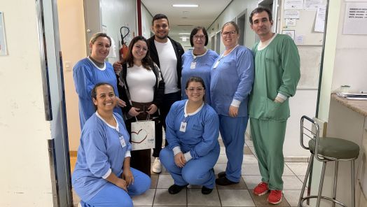 VÍDEO: casal retorna ao HRSP para agradecer dedicação da equipe da Maternidade